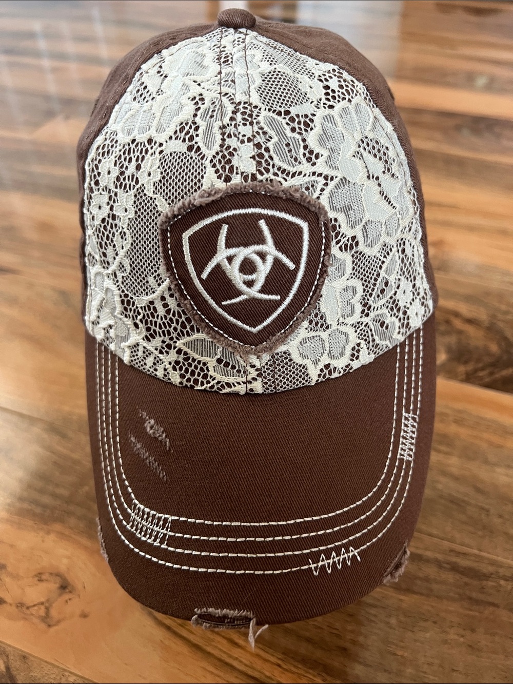 Ariat Women’s Western Cap Brown Cream Lace Distressed Cowgirl Rodeo Hat OSFM